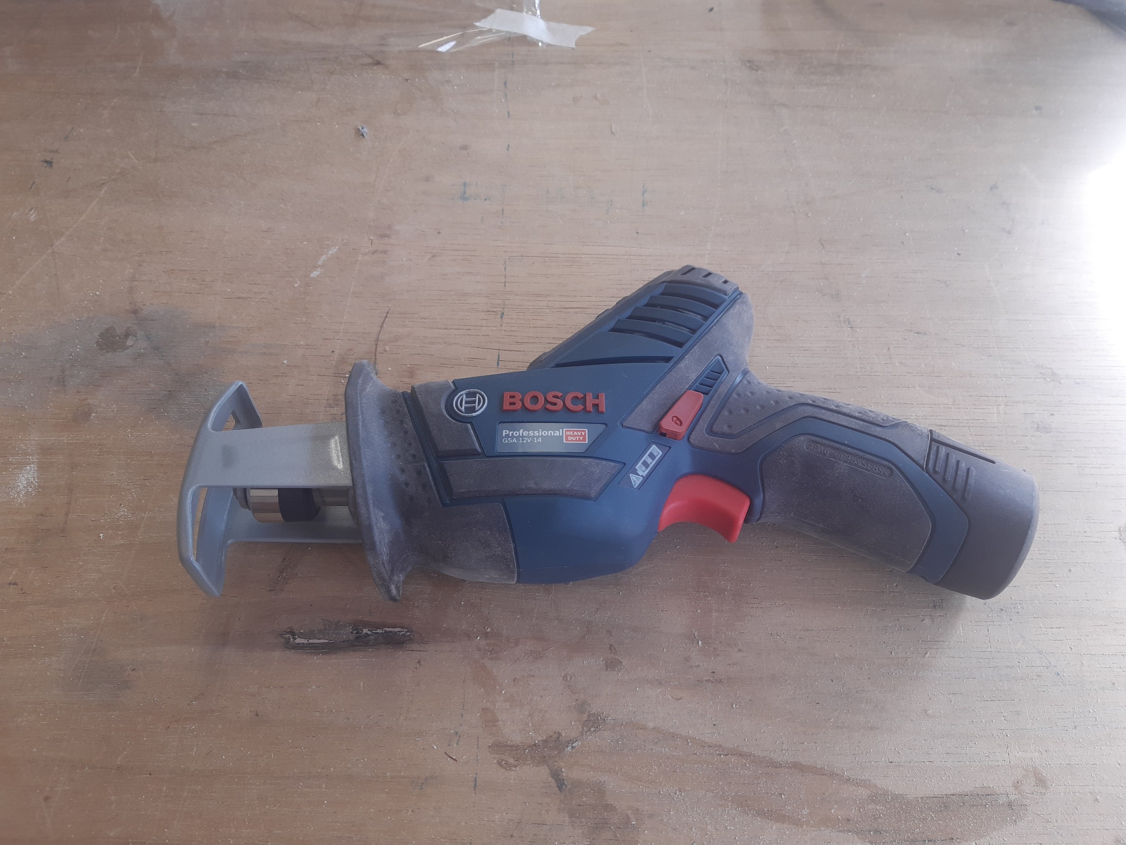 File:Tool_Reciprozaag 12V_Picture.jpg