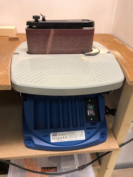 Bestand:Tool Band schuur machine Picture.jpg