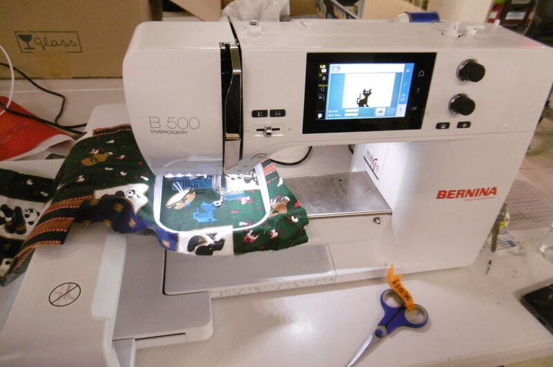 Bestand:Borduurmachine Bernina.JPG