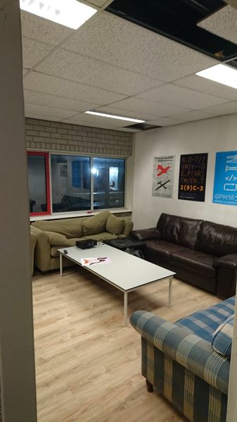 Bestand:Lounge-04-01-18.jpg