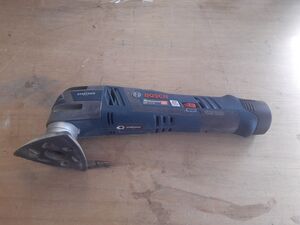 Tool Oscillerende multitool 12V Picture.jpg